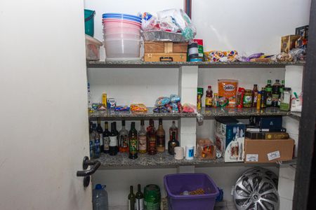 Casa à venda com 400m², 4 quartos e 3 vagasDespensa