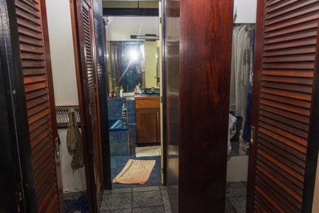Casa à venda com 400m², 4 quartos e 3 vagasCloset da suíte 3