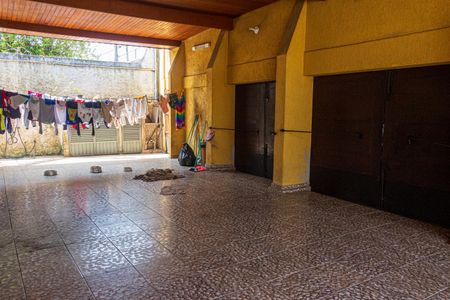 Casa à venda com 400m², 4 quartos e 3 vagasGaragem