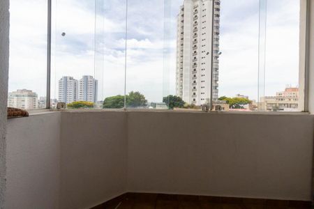 Apartamento à venda com 65m², 2 quartos e 1 vaga Apartamento à venda com 65m², 2 quartos e 1 vagaVaranda