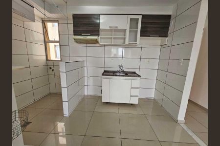Cozinha de apartamento para alugar com 2 quartos, 62m² em Alvorada, Contagem