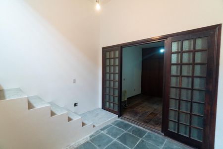 Casa para alugar com 210m², 3 quartos e 2 vagas Casa para alugar com 210m², 3 quartos e 2 vagasSuite