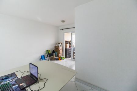 Apartamento para alugar com 75m², 2 quartos e 1 vagaSala