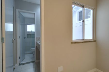 Casa de condomínio à venda com 209m², 4 quartos e 3 vagasQuarto 3 - Suíte