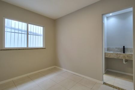 Casa de condomínio à venda com 209m², 4 quartos e 3 vagasQuarto 4 - Suíte