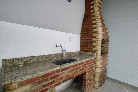 Casa de condomínio à venda com 209m², 4 quartos e 3 vagasChurrasqueira