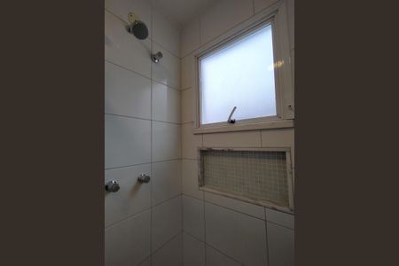 Casa de condomínio à venda com 209m², 4 quartos e 3 vagasBanheiro da Suíte 1