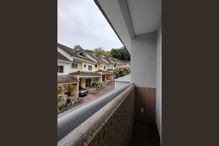 Casa de condomínio à venda com 209m², 4 quartos e 3 vagasVaranda do Quarto Suíte 2