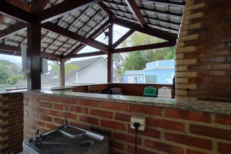 Casa de condomínio à venda com 209m², 4 quartos e 3 vagasÁrea comum - Churrasqueira