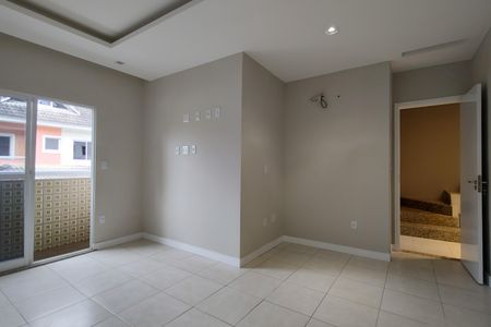 Casa de condomínio à venda com 209m², 4 quartos e 3 vagasQuarto 2 - Suíte