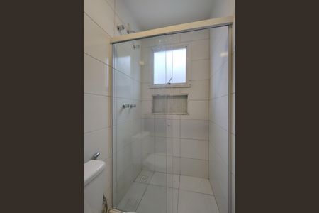 Casa de condomínio à venda com 209m², 4 quartos e 3 vagasBanheiro da Suíte 1