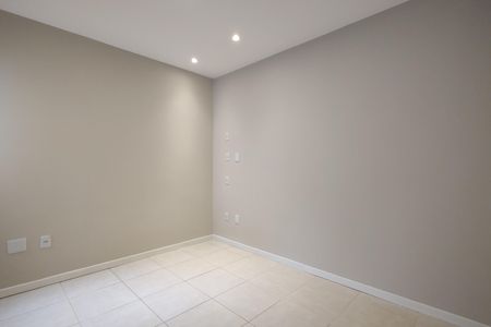 Casa de condomínio à venda com 209m², 4 quartos e 3 vagasQuarto 3 - Suíte