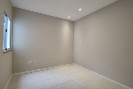 Casa de condomínio à venda com 209m², 4 quartos e 3 vagasQuarto 3 - Suíte