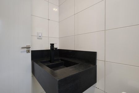 Casa de condomínio à venda com 209m², 4 quartos e 3 vagasBanheiro da Suíte 1