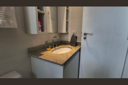 Apartamento à venda com 154m², 3 quartos e 2 vagasBanheiro da Suíte 1