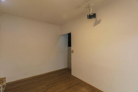 Quarto 1 de casa para alugar com 2 quartos, 100m² em Parque Sao Rafael, São Paulo