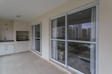 Varanda de apartamento para alugar com 3 quartos, 111m² em Vila Olímpia, São Paulo
