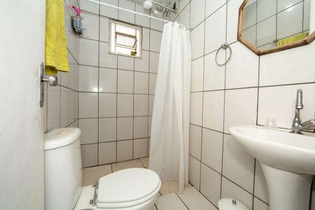 Apartamento à venda com 220m², 4 quartos e 1 vaga Apartamento à venda com 220m², 4 quartos e 1 vagaBanheiro de Serviço