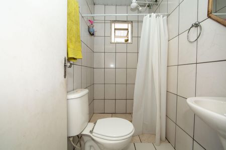 Apartamento à venda com 220m², 4 quartos e 1 vaga Apartamento à venda com 220m², 4 quartos e 1 vagaBanheiro de Serviço