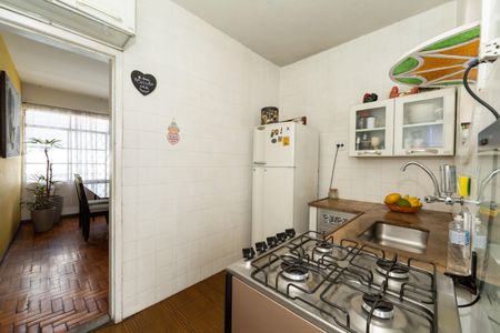 Apartamento à venda com 220m², 4 quartos e 1 vaga Apartamento à venda com 220m², 4 quartos e 1 vagaCozinha