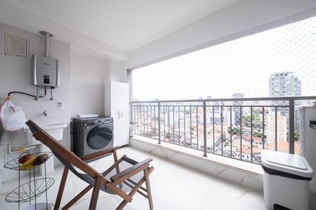 Apartamento à venda com 68m², 2 quartos e 1 vagaVaranda
