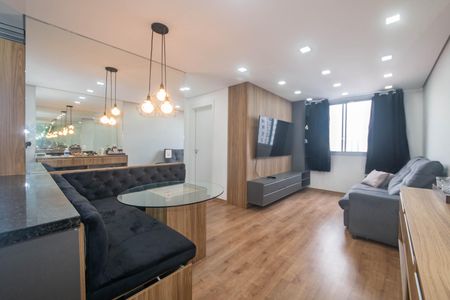 Sala de apartamento à venda com 2 quartos, 43m² em Santo Amaro, São Paulo