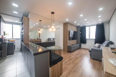 Sala de apartamento à venda com 2 quartos, 43m² em Santo Amaro, São Paulo
