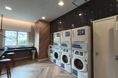 Apartamento para alugar com 42m², 2 quartos e sem vagaÁrea comum - Lavanderia