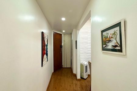 Apartamento à venda com 120m², 2 quartos e sem vaga Apartamento à venda com 120m², 2 quartos e sem vagaSala