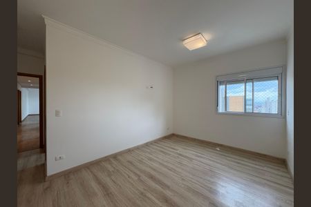Apartamento à venda com 184m², 4 quartos e 4 vagasSuite 3