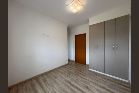 Apartamento à venda com 184m², 4 quartos e 4 vagasSuite 2