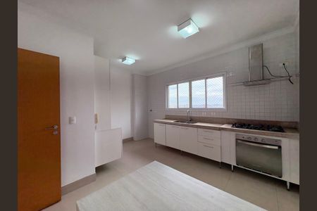 Apartamento à venda com 184m², 4 quartos e 4 vagasCozinha