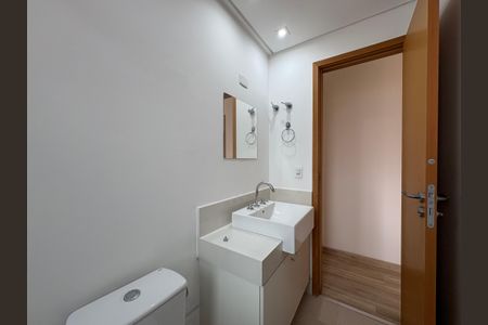 Apartamento à venda com 184m², 4 quartos e 4 vagasBanheiro da suíte 2