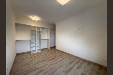Apartamento à venda com 184m², 4 quartos e 4 vagasSuite 3