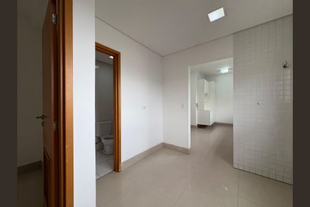 Apartamento à venda com 184m², 4 quartos e 4 vagasLavanderia