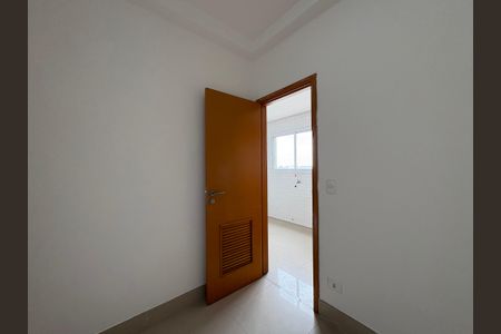 Apartamento à venda com 184m², 4 quartos e 4 vagasQuarto de Serviço