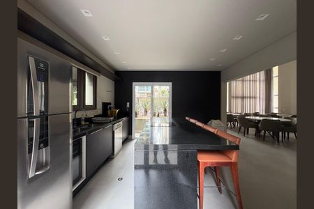 Apartamento à venda com 184m², 4 quartos e 4 vagasÁrea comum - Salão de festas