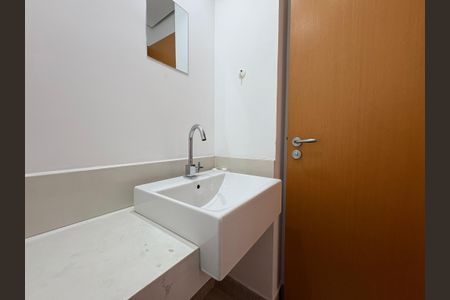 Apartamento à venda com 184m², 4 quartos e 4 vagasLavabo