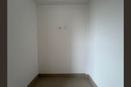 Apartamento à venda com 184m², 4 quartos e 4 vagasQuarto de Serviço
