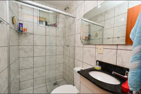 Apartamento à venda com 75m², 3 quartos e 1 vaga Apartamento à venda com 75m², 3 quartos e 1 vagaBanheiro Social