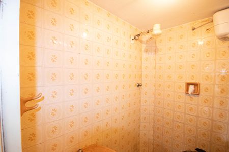 Casa à venda com 145m², 3 quartos e 2 vagas Casa à venda com 145m², 3 quartos e 2 vagasBanheiro 3