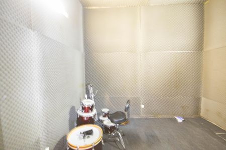 Casa à venda com 145m², 3 quartos e 2 vagas Casa à venda com 145m², 3 quartos e 2 vagasQuarto de Serviço