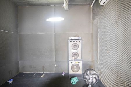 Casa à venda com 145m², 3 quartos e 2 vagas Casa à venda com 145m², 3 quartos e 2 vagasQuarto de Serviço