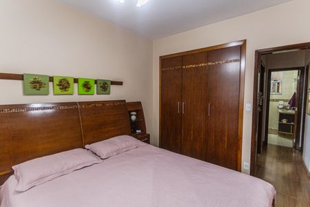 Apartamento à venda com 127m², 3 quartos e 1 vaga Apartamento à venda com 127m², 3 quartos e 1 vagaSuíte