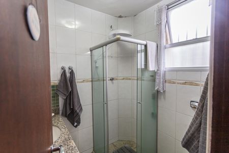 Apartamento à venda com 127m², 3 quartos e 1 vaga Apartamento à venda com 127m², 3 quartos e 1 vagaBanheiro da Suíte