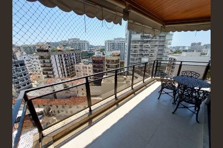 Apartamento à venda com 144m², 3 quartos e 2 vagas