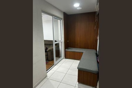 Apartamento à venda com 2 quartos, 75m² em Vila Carrão, São Paulo