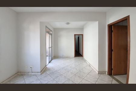 Apartamento à venda com 3 quartos, 100m² em Sagrada Família, Belo Horizonte