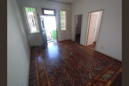 Casa à venda com 62m², 2 quartos e sem vaga