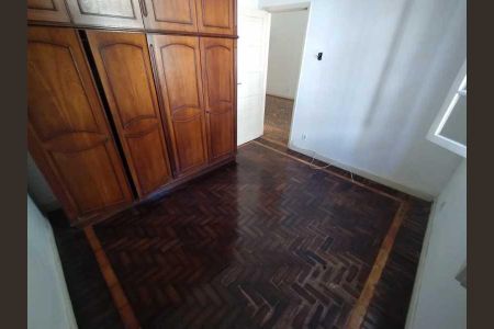 Casa à venda com 62m², 2 quartos e sem vaga